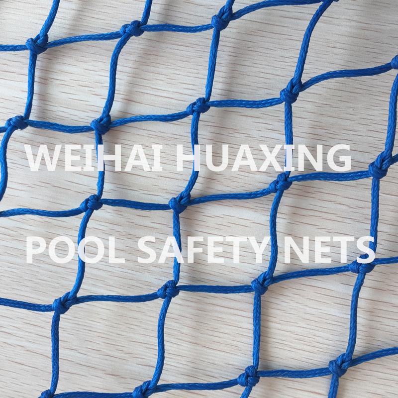 Swimming pool safety nets