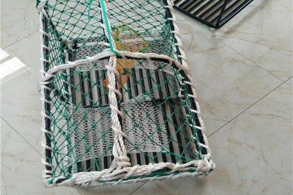 Marine fishing crab trap